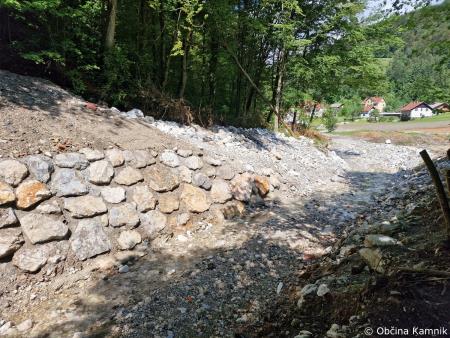 Sanacijska obnova vodotokov in hudournikov po poplavah (4)